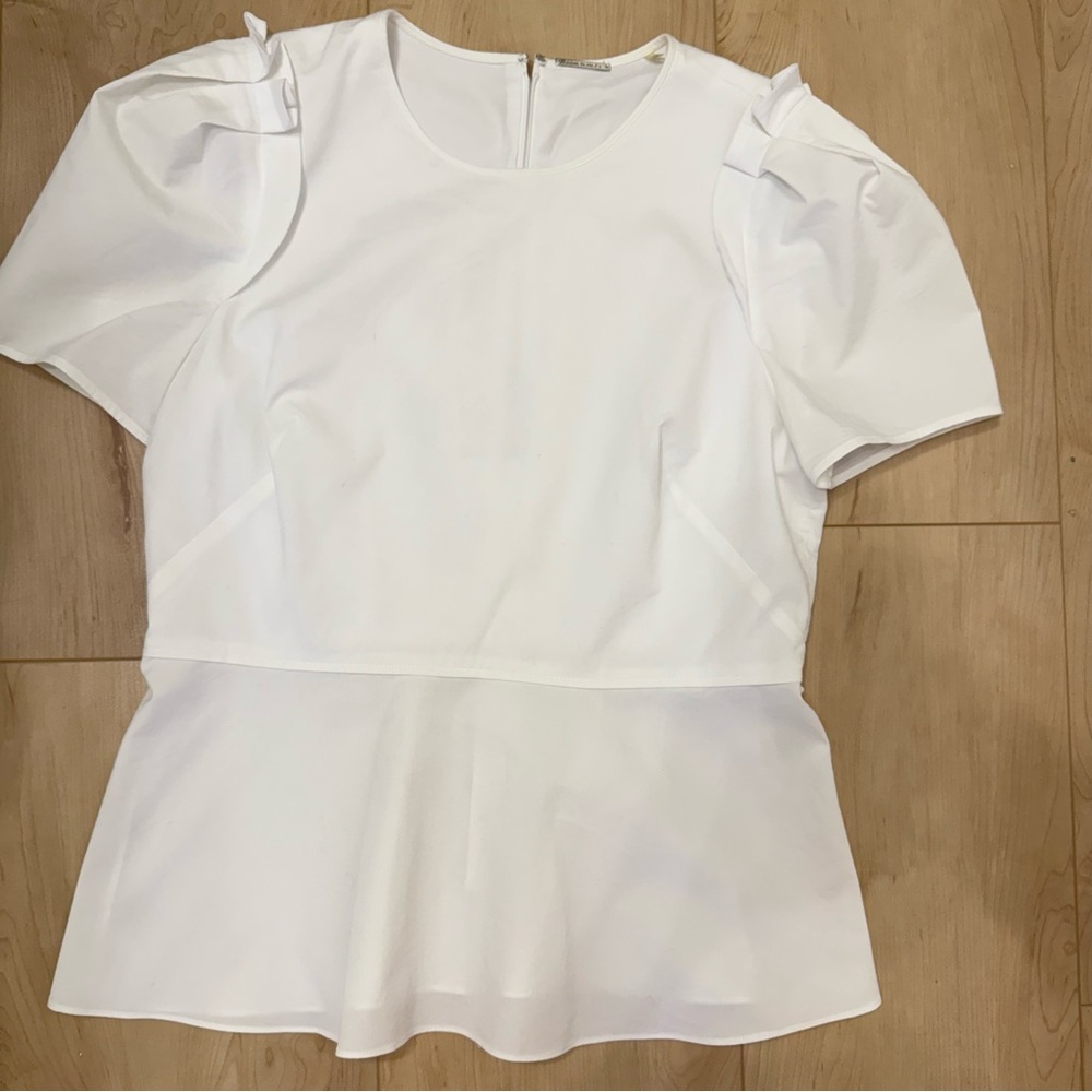 Elie Tahari peplum short sleeve blouse